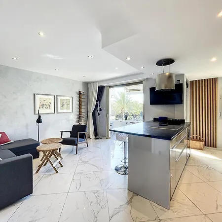 Stylish 1-bedroom With Sea View On La Croisette Lejlighed Cannes
