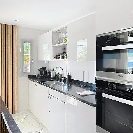 Lejlighed Stylish 1-bedroom With Sea View On La Croisette *